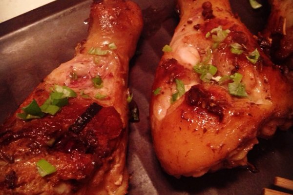 【肉虫子最爱】香煎鸡腿的做法