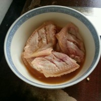 可乐鸡翅(家乐鸡粉)的做法图解2
