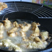 炸鲜蘑的做法图解5