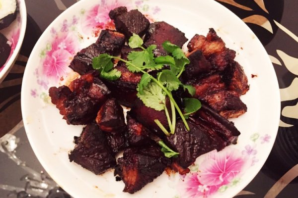 酱香の 笨笨红烧肉的做法