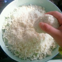 芹菜拨烂子的做法图解3