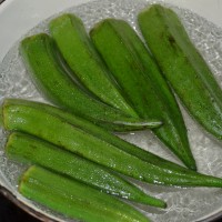 养生大菜黄秋葵的简易做法的做法图解3