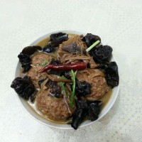 红烧狮子头(红烧四喜丸子)的做法图解4