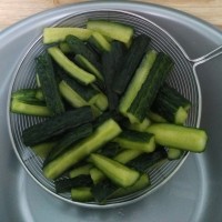 香脆酱香黄瓜的做法图解2