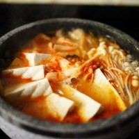 韩式辣白菜豆腐火锅的做法图解3