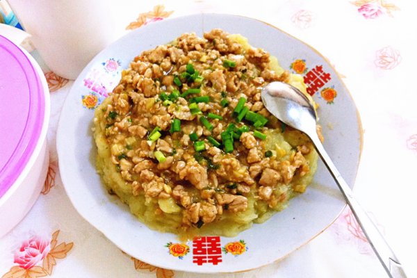 浇汁儿土豆泥的做法