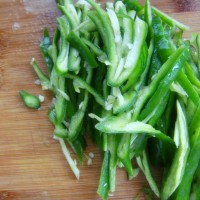 青椒牛肉丝的做法图解1