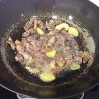 姜爆鸭子的做法图解2