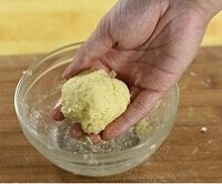 椰蓉花形面包的做法图解2