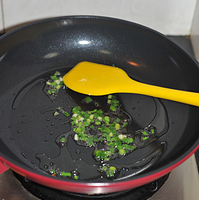 鸡刨豆腐的做法图解3