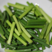 蒜薹猪头肉的做法图解1