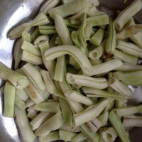 土豆芸豆炖肉的做法图解3