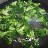 #核美味相会#西兰花炒核桃仁的做法图解5