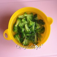 #核美味相会#西兰花炒核桃仁的做法图解6