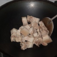 茶树菇五花肉的做法图解3