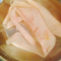 肉皮冻两吃的做法图解1