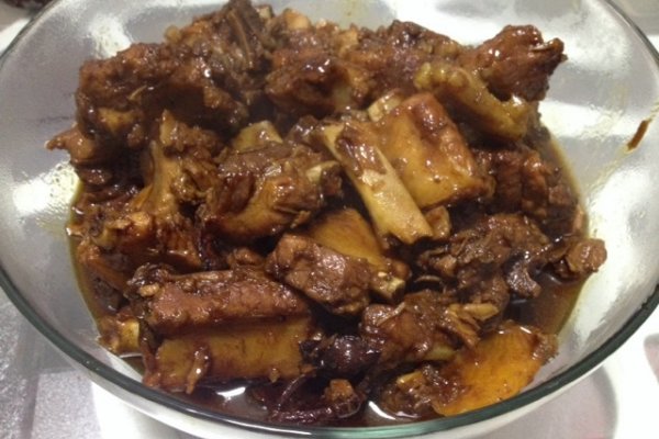 冰糖排骨的做法