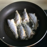 油煎小黄花鱼的做法图解4