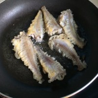 油煎小黄花鱼的做法图解5