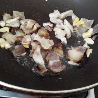 土豆腊肉片的做法图解5