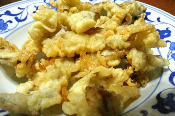 酥炸平菇的做法