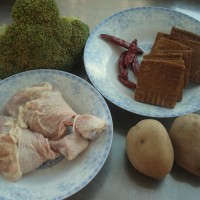 干锅鸡块的做法图解1
