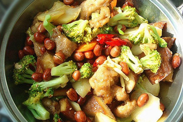 干锅鸡块的做法