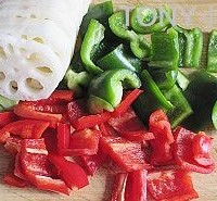 土鸡煲的做法图解8