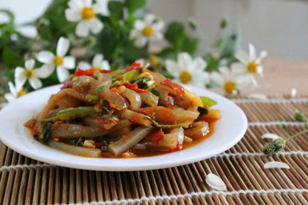素烧魔芋的做法