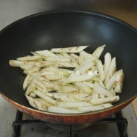 红烧茄子的做法图解2