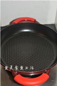 美味嫩煎澳洲牛排的做法图解4
