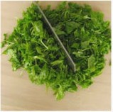 荠菜豆腐羹的做法图解1