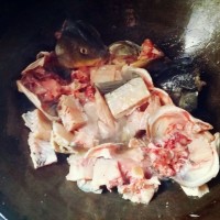 还原舌尖美味大锅酸菜鱼的做法图解8