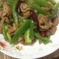 青椒炒肥肠的做法图解5