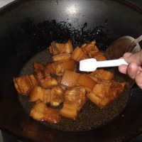 百叶结红烧肉的做法图解7