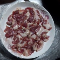 凉瓜炒猪肉的做法图解1