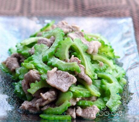 凉瓜炒猪肉的做法
