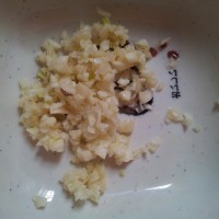 剁椒卷生菜的做法图解3