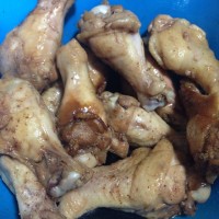 土豆炖鸡腿的做法图解1