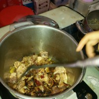 萝卜炖牛腩的做法图解5