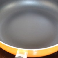 豆豉炒西芹的做法图解5