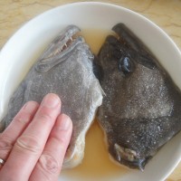 剁椒清蒸鱼头的做法图解3