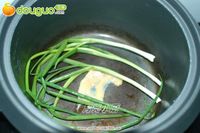 电饭锅手撕鸡的做法图解5