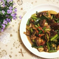 香菇蒜苔炒肉的做法图解16