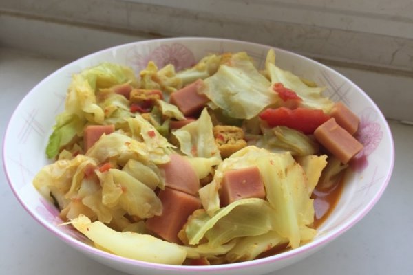 饭扫光——小炒卷心菜的做法