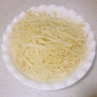 夏季小清新之凉拌金针菇(安全食用方法)的做法图解1