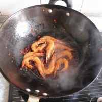 剁椒基围虾的做法图解5