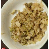 榨菜蒸肉饼-乌江榨菜的做法图解2