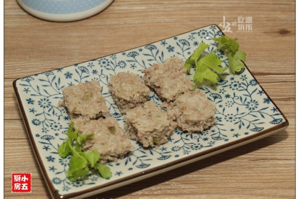 榨菜蒸肉饼-乌江榨菜的做法