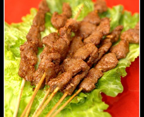 烤羊肉串的做法